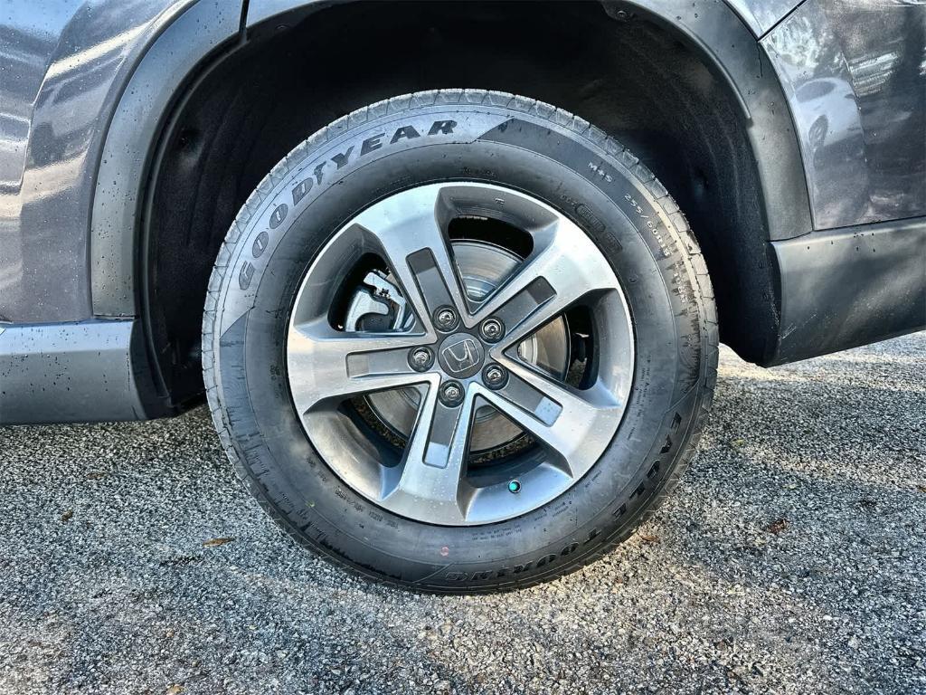 new 2026 Honda Pilot car, priced at $45,529