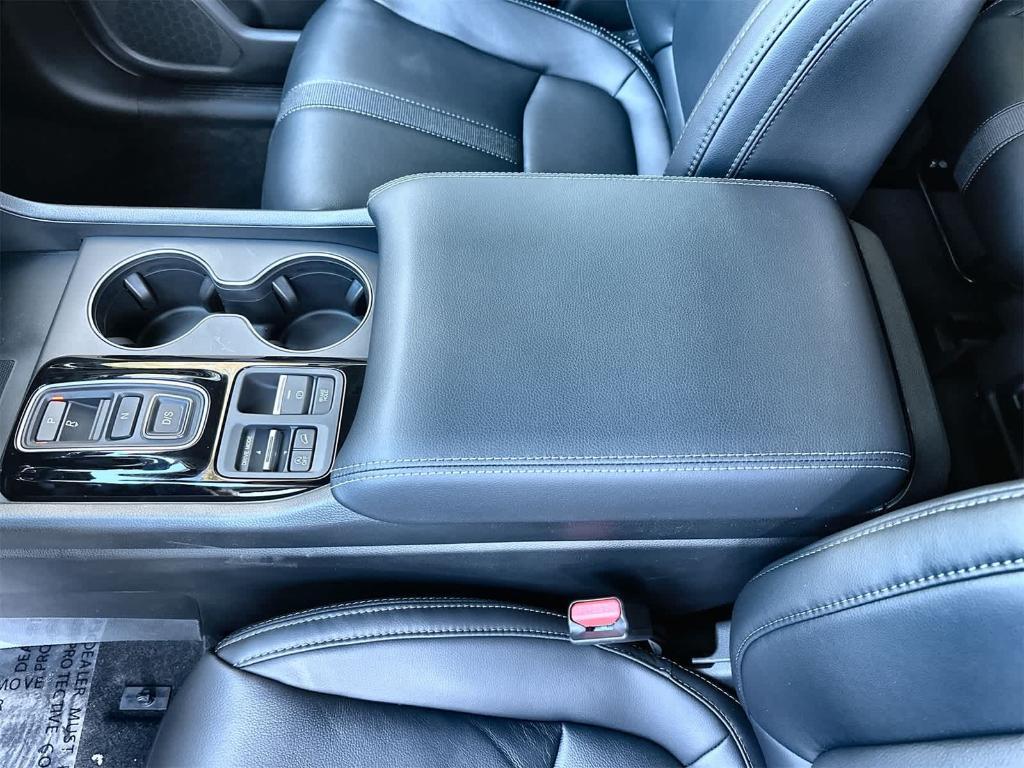 new 2026 Honda Pilot car, priced at $45,529