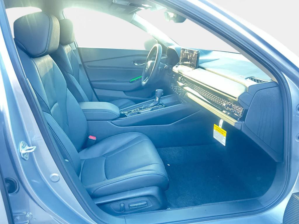 new 2026 Honda Accord Hybrid car, priced at $39,810