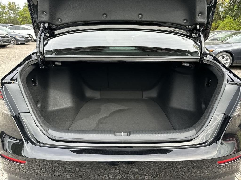 new 2025 Honda Accord car, priced at $30,802