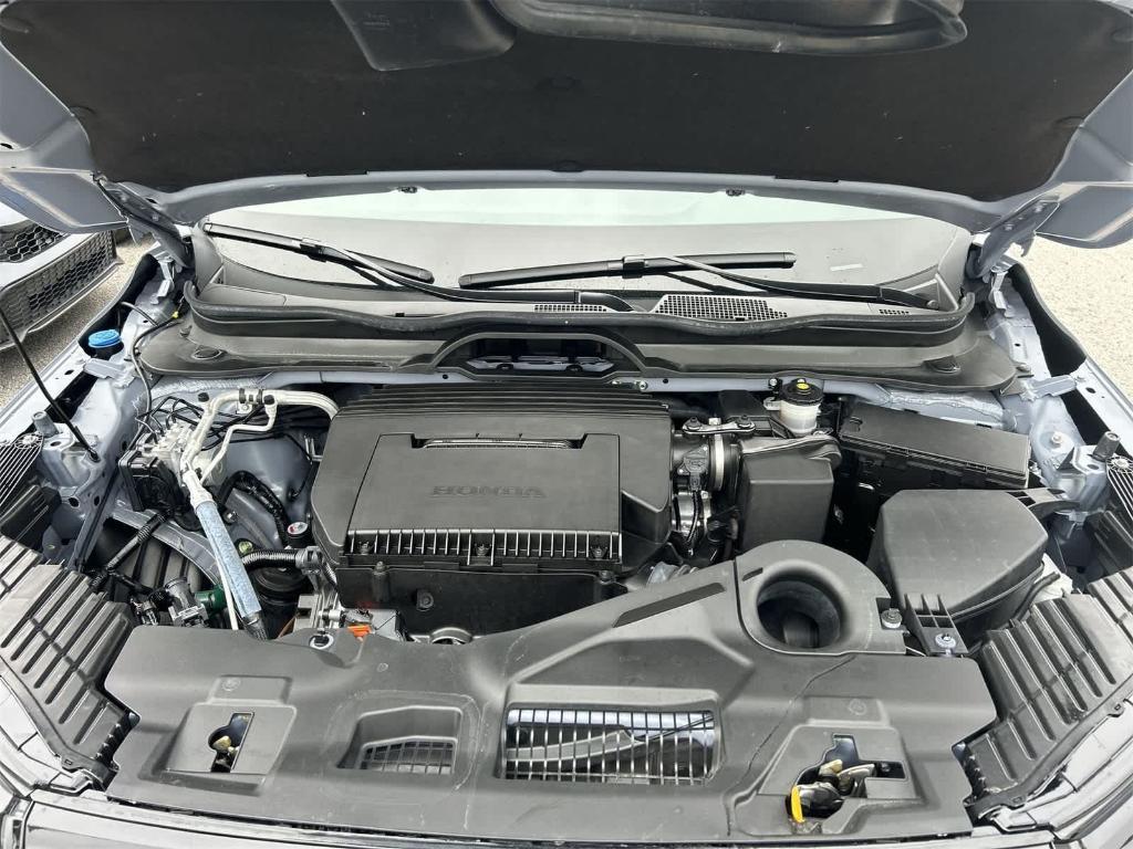 used 2025 Honda Pilot car, priced at $42,777