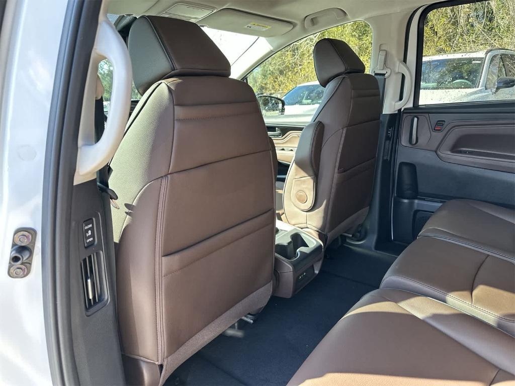 new 2026 Honda Odyssey car, priced at $46,535