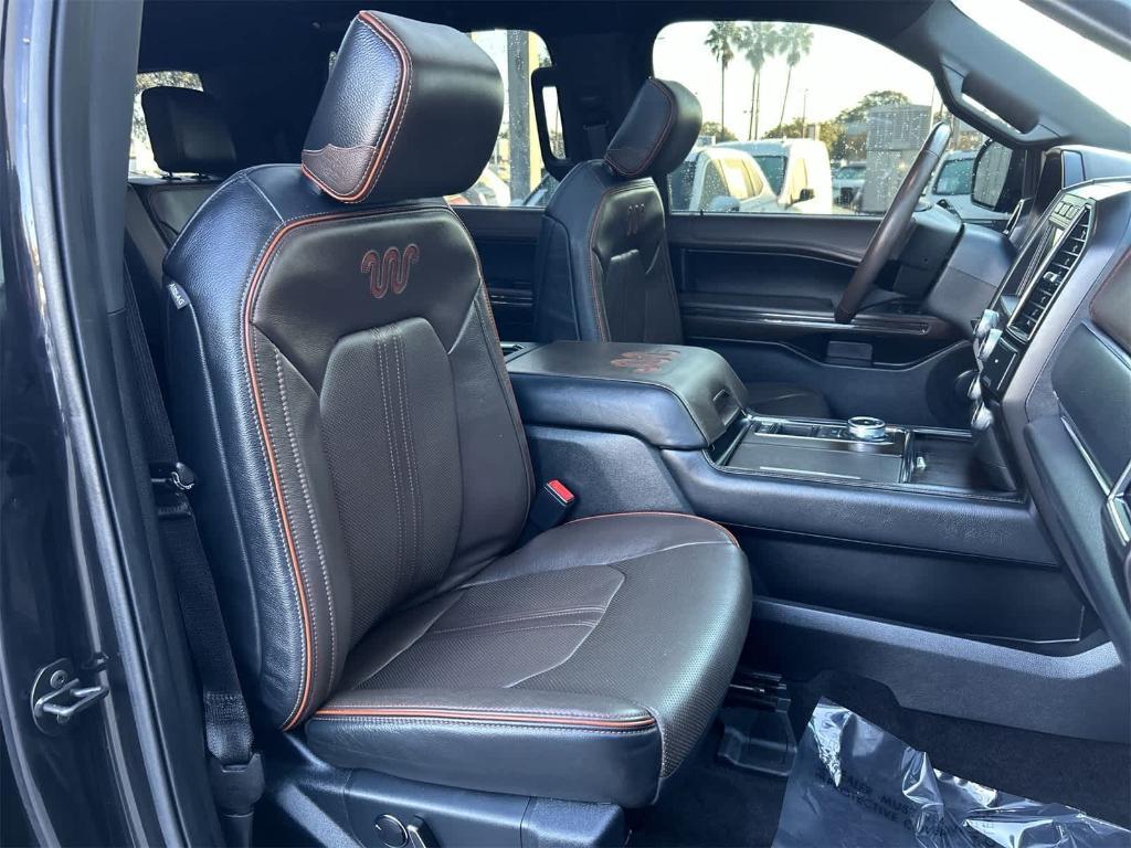 used 2021 Ford Expedition car, priced at $42,516