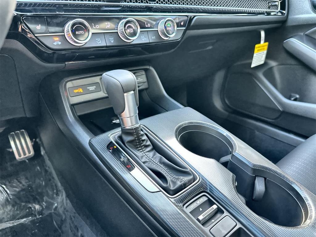 new 2025 Honda Civic Hybrid car, priced at $31,678