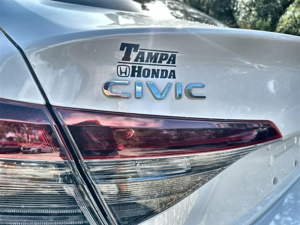 new 2025 Honda Civic Hybrid car, priced at $31,678