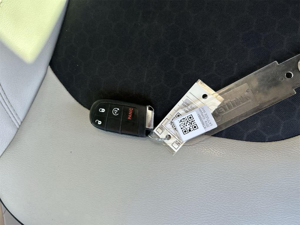 used 2019 Jeep Compass car, priced at $11,262