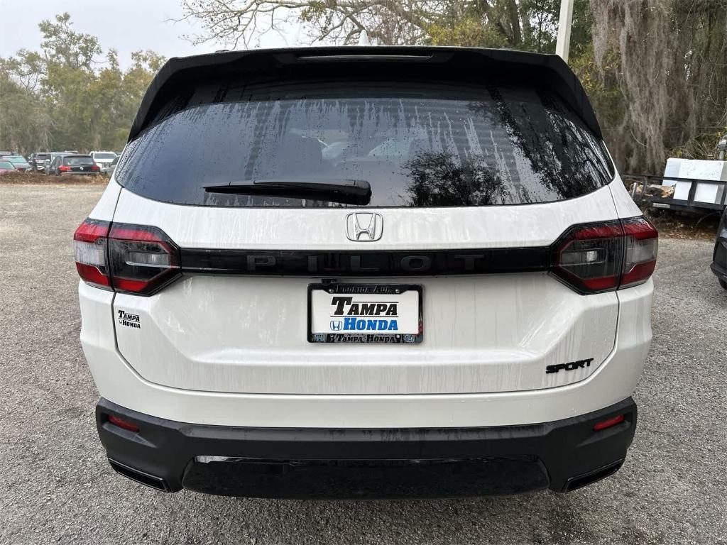 new 2026 Honda Pilot car, priced at $42,998