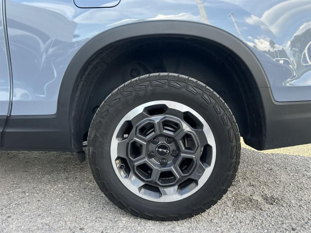 used 2024 Honda Ridgeline car, priced at $34,537