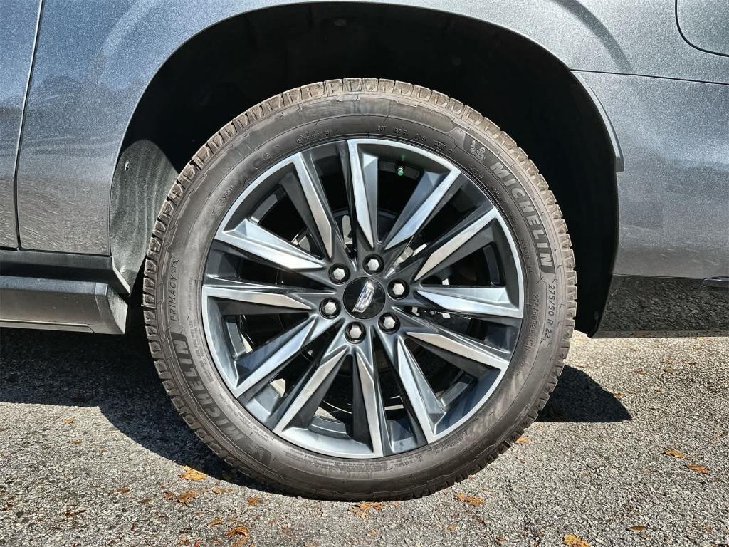 used 2021 Cadillac Escalade ESV car, priced at $55,279