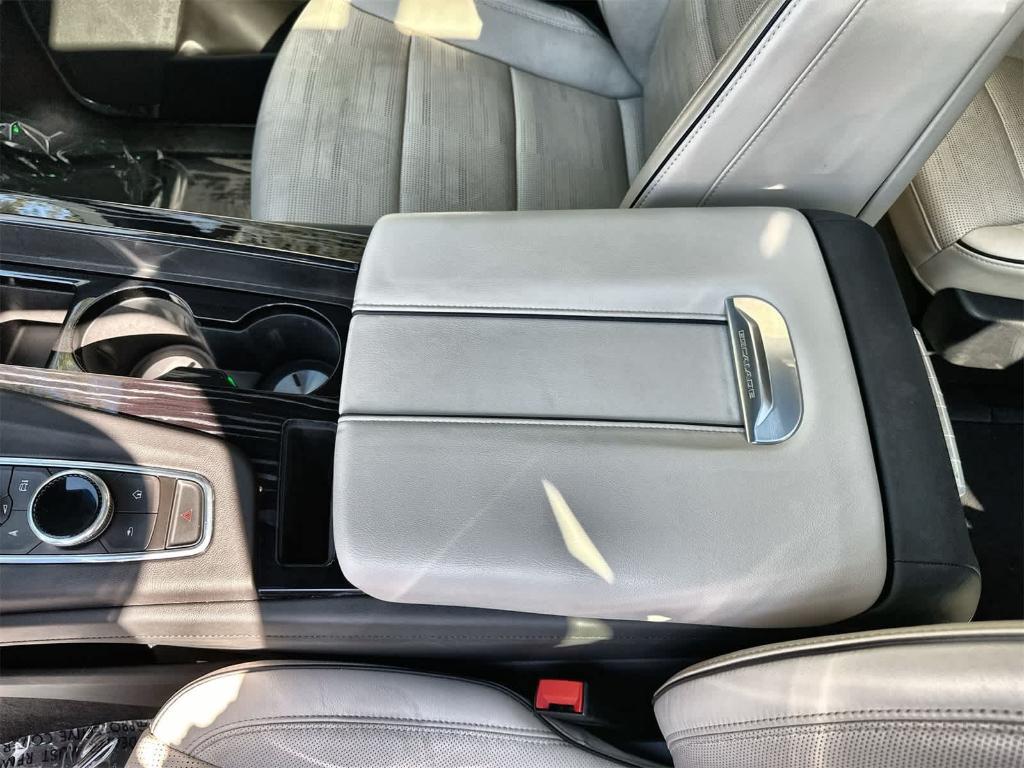 used 2021 Cadillac Escalade ESV car, priced at $55,279