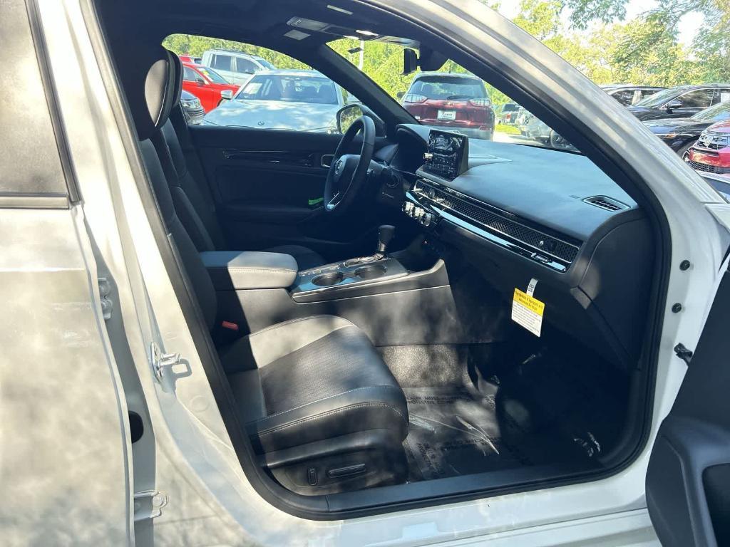 new 2026 Honda Civic Hybrid car, priced at $33,378