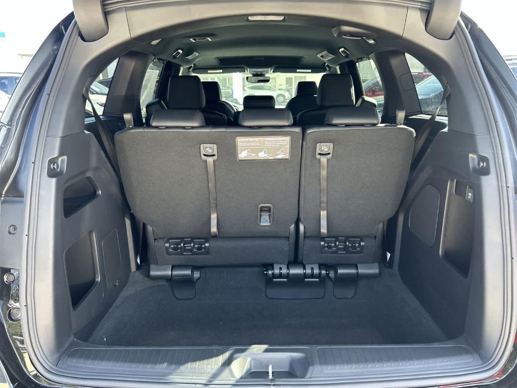 new 2026 Honda Odyssey car, priced at $42,977