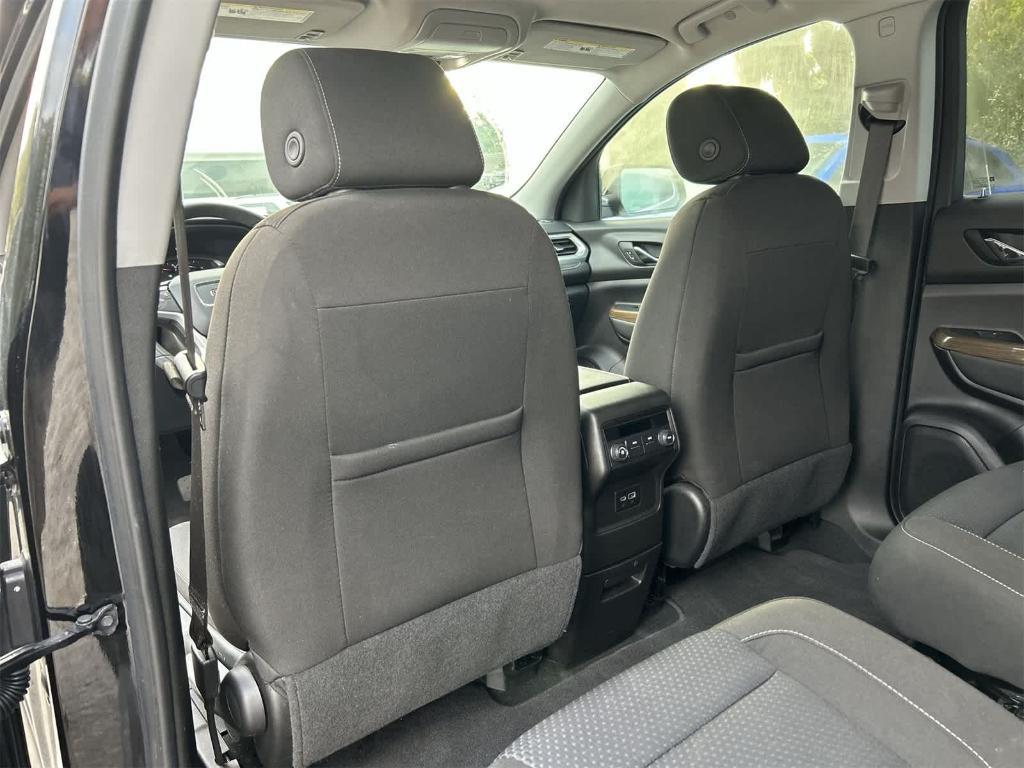 used 2023 GMC Acadia car, priced at $23,799