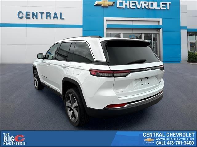 used 2023 Jeep Grand Cherokee car, priced at $35,690