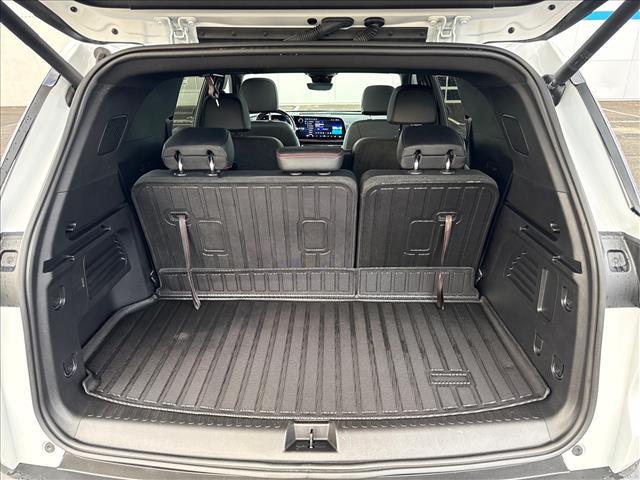 used 2024 Chevrolet Traverse car, priced at $48,995