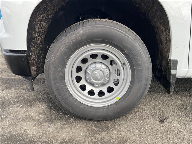 new 2026 Chevrolet Silverado 1500 car, priced at $32,921