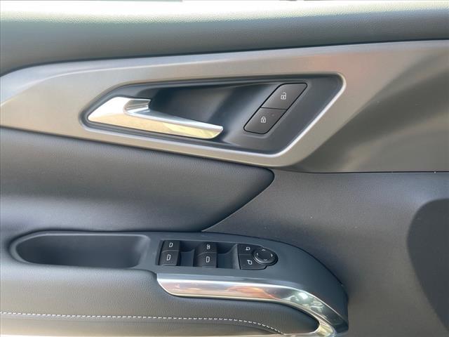 new 2026 Chevrolet Traverse car, priced at $41,230