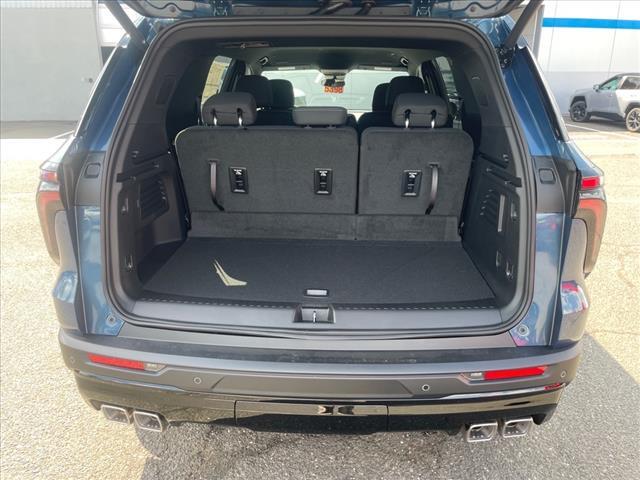 new 2026 Chevrolet Traverse car, priced at $41,230