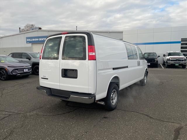 new 2025 Chevrolet Express 3500 car, priced at $50,580