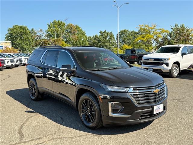 used 2023 Chevrolet Traverse car, priced at $30,995