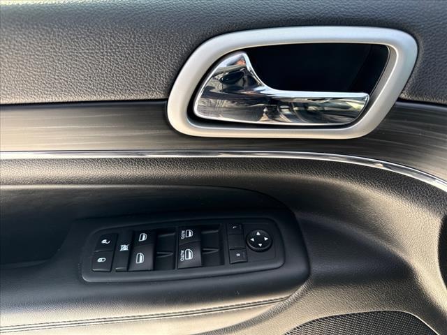 used 2020 Jeep Grand Cherokee car, priced at $25,735