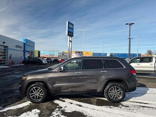 used 2020 Jeep Grand Cherokee car, priced at $25,735