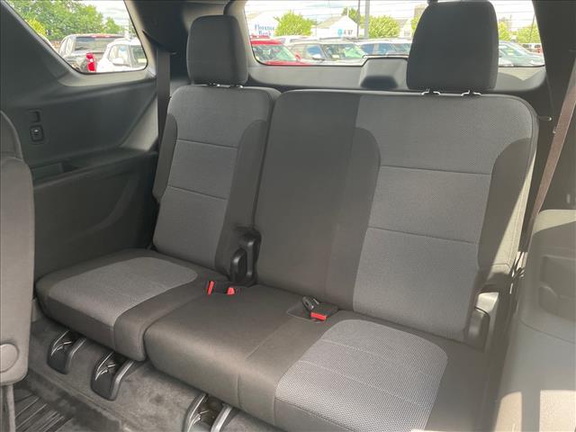 used 2023 Chevrolet Traverse car, priced at $35,690