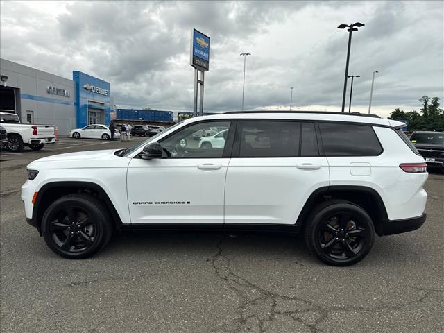 used 2023 Jeep Grand Cherokee L car, priced at $36,690