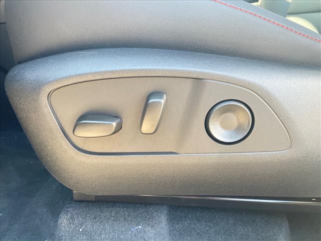 new 2026 Chevrolet Traverse car, priced at $48,294