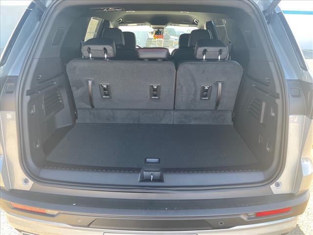 new 2026 Chevrolet Traverse car, priced at $48,294