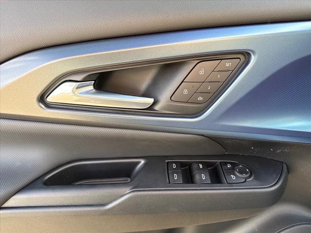 new 2026 Chevrolet Equinox EV car, priced at $28,143