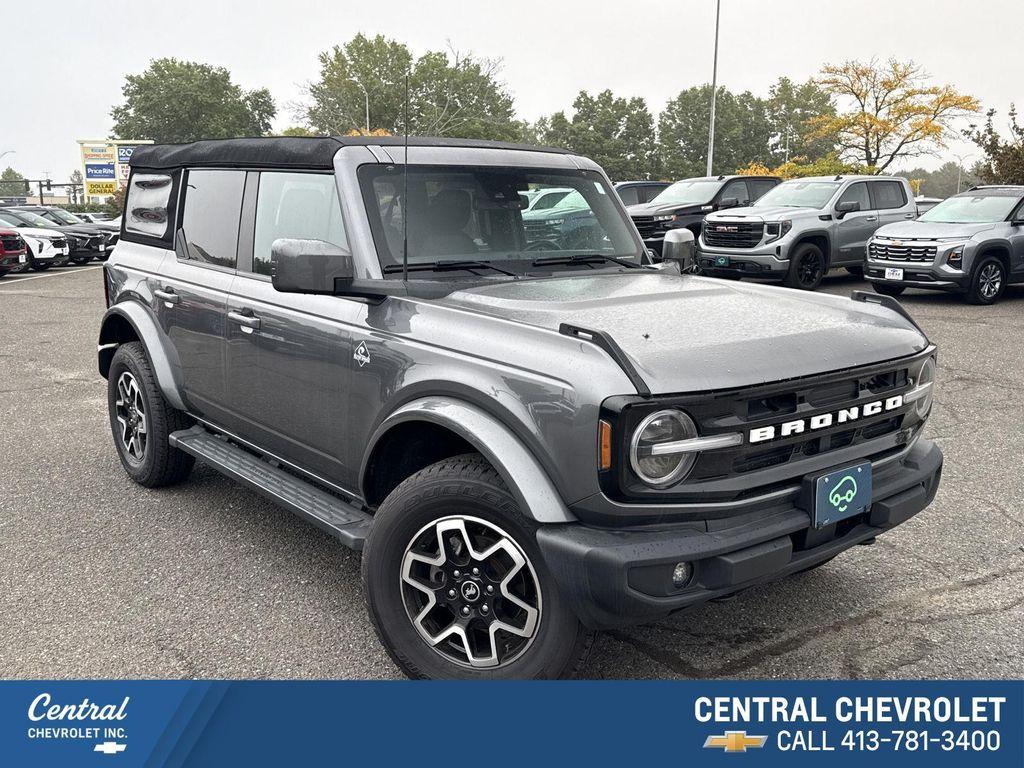 used 2024 Ford Bronco car, priced at $41,645