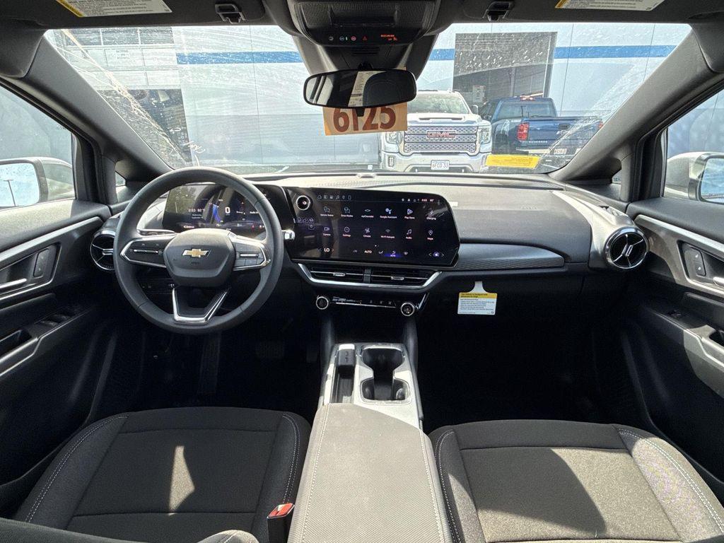 new 2026 Chevrolet Equinox EV car, priced at $35,685