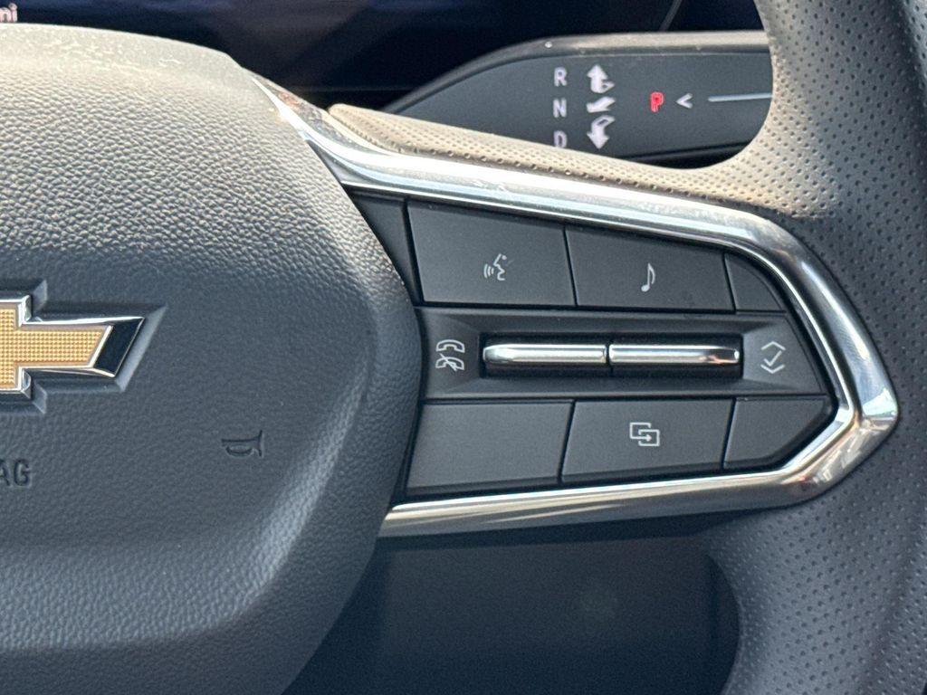 new 2026 Chevrolet Equinox EV car, priced at $35,685