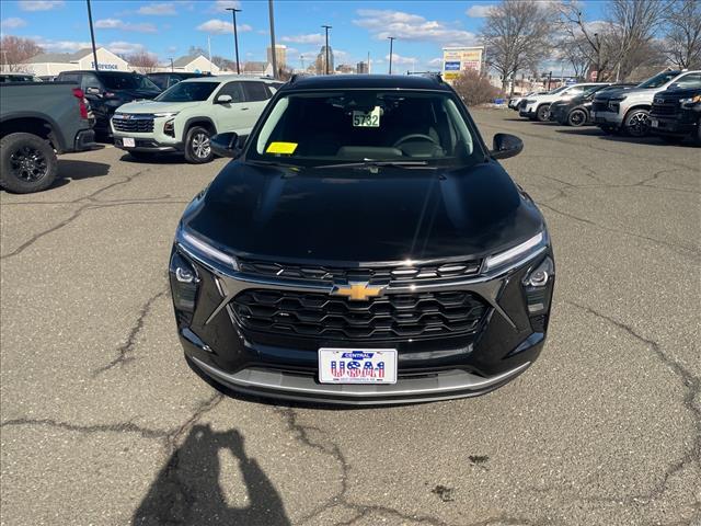 new 2026 Chevrolet Trax car, priced at $21,589