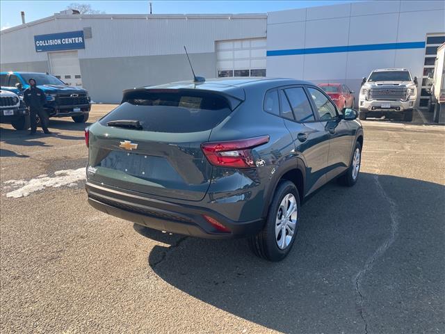 new 2026 Chevrolet Trax car, priced at $20,994