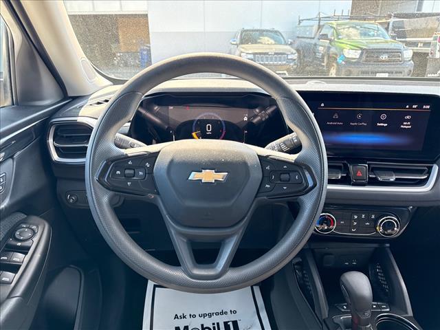 used 2025 Chevrolet TrailBlazer car, priced at $26,310