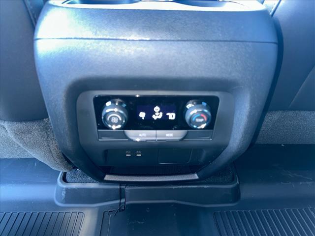 new 2026 Chevrolet Traverse car, priced at $48,569