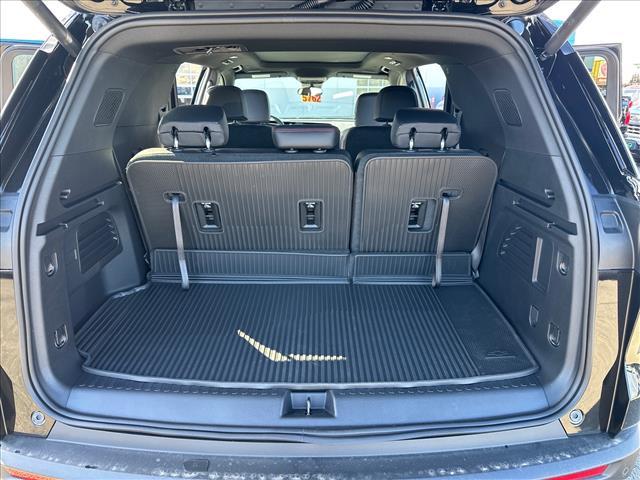 new 2026 Chevrolet Traverse car, priced at $48,569