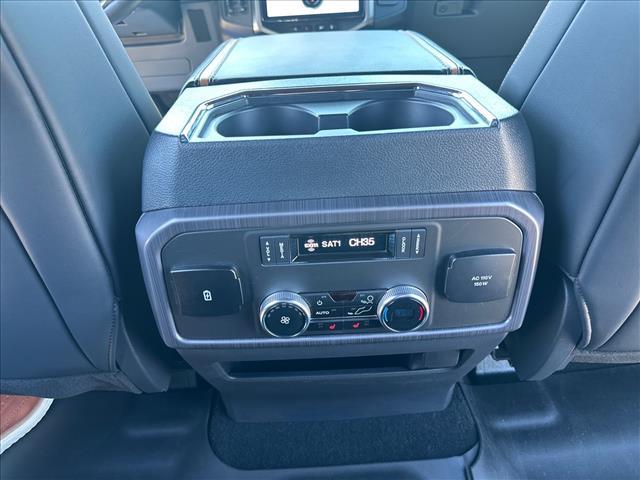 used 2024 Ford Expedition car, priced at $72,690