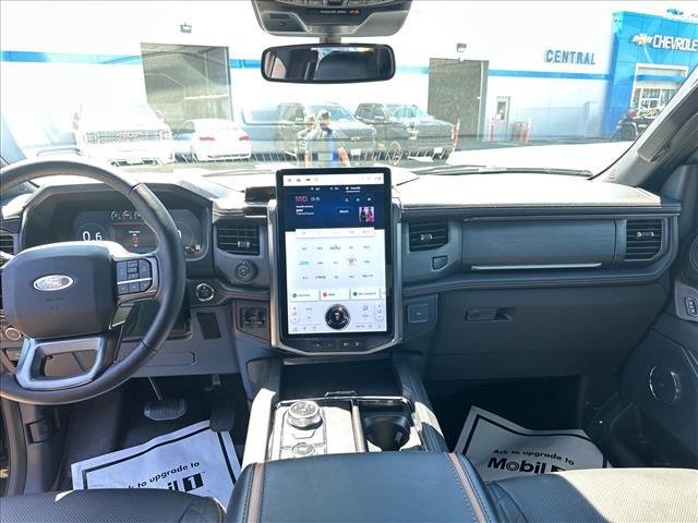 used 2024 Ford Expedition car, priced at $72,690