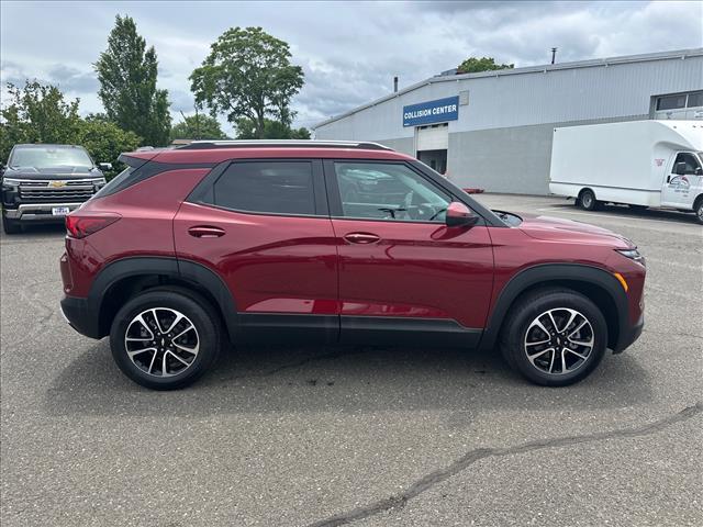 used 2025 Chevrolet TrailBlazer car, priced at $27,690