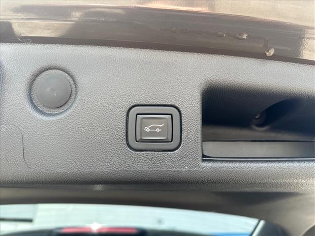 used 2023 Chevrolet Equinox car, priced at $28,690