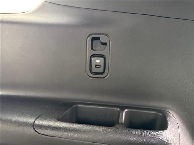 used 2023 Chevrolet Traverse car, priced at $30,995