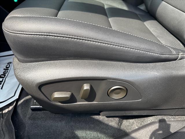 used 2024 Chevrolet Traverse car, priced at $38,995