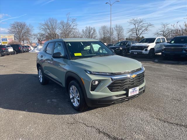 new 2026 Chevrolet TrailBlazer car, priced at $25,589