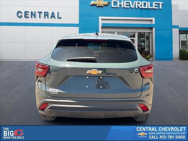 used 2025 Chevrolet Trax car, priced at $23,195