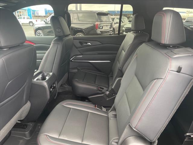 new 2026 Chevrolet Traverse car, priced at $52,214