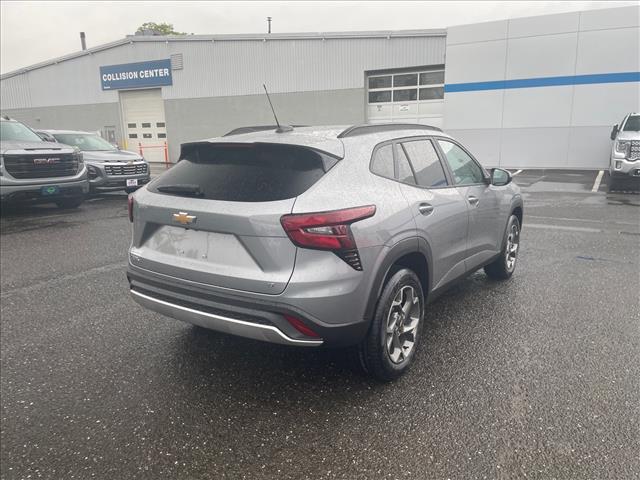 new 2026 Chevrolet Trax car, priced at $26,060
