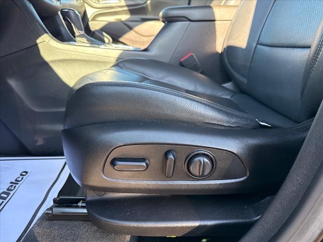 used 2019 Chevrolet Equinox car, priced at $17,995